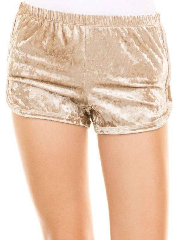 Heart & Hips - Wholesale Korte broeken - Dames - VP30698A - STRETCH VERPLETTERDE FLUWEELEN SHORTS1