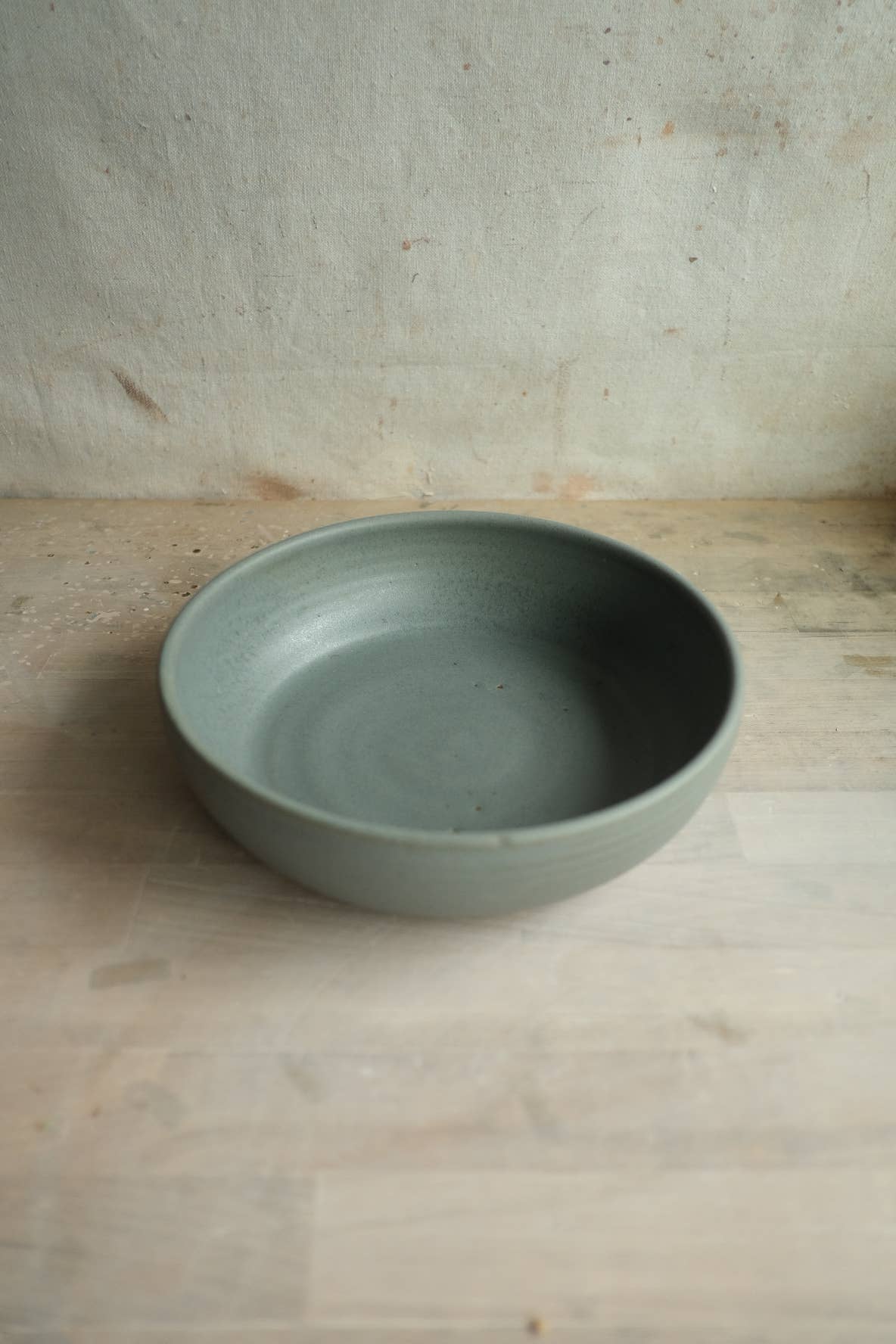 Settle Ceramics - Wholesale Serve Bowl - Footed Oval Server6