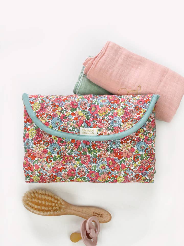 Liberty® fabric and PVC baby changing mat for wholesale by BARNABÉ AIME LE CAFÉ