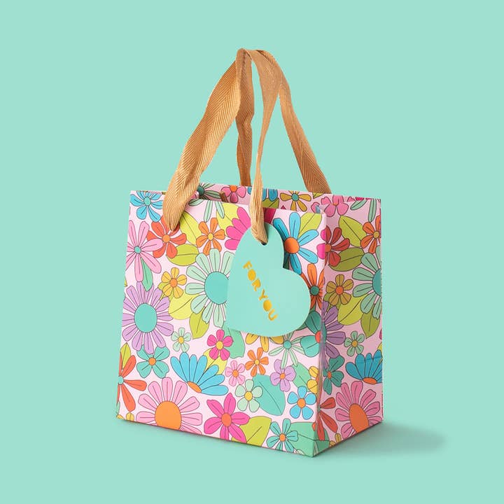Taylor Elliott Designs - Wholesale Gift Bag - Gift Bags - Flower Garden - Assorted Sizes to Choose From
