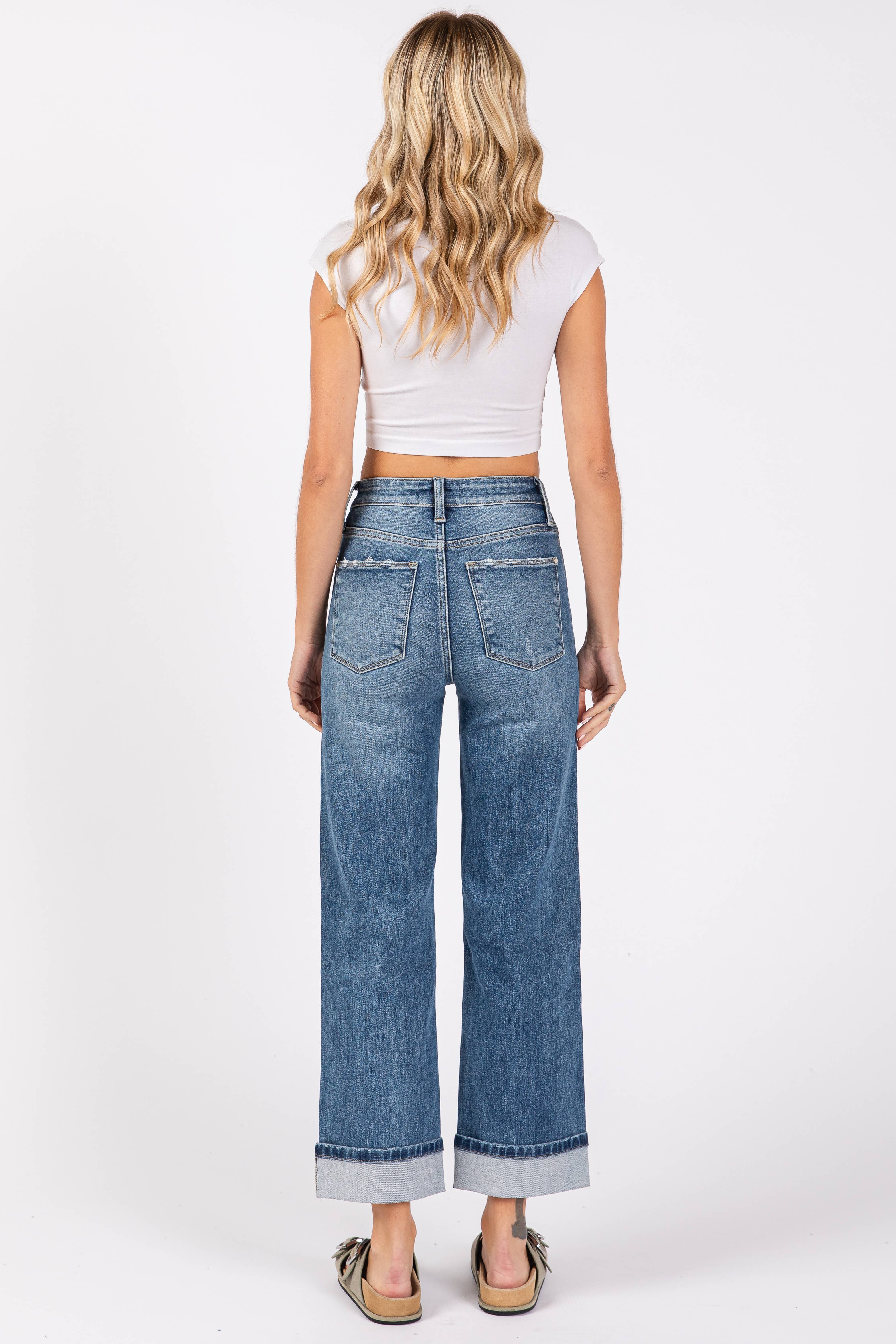 Petra153 – Großhandel Jeans – Damen – P1272T-MD HOHER BUND, ELASTISCH, GERADE, MIT BÜNDCHEN AM SAUM6