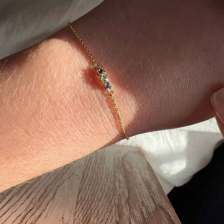 Kimiya Designs - Wholesale Charm/Dangle Bracelet - Dainty 14k Gold Birthstone Bracelet