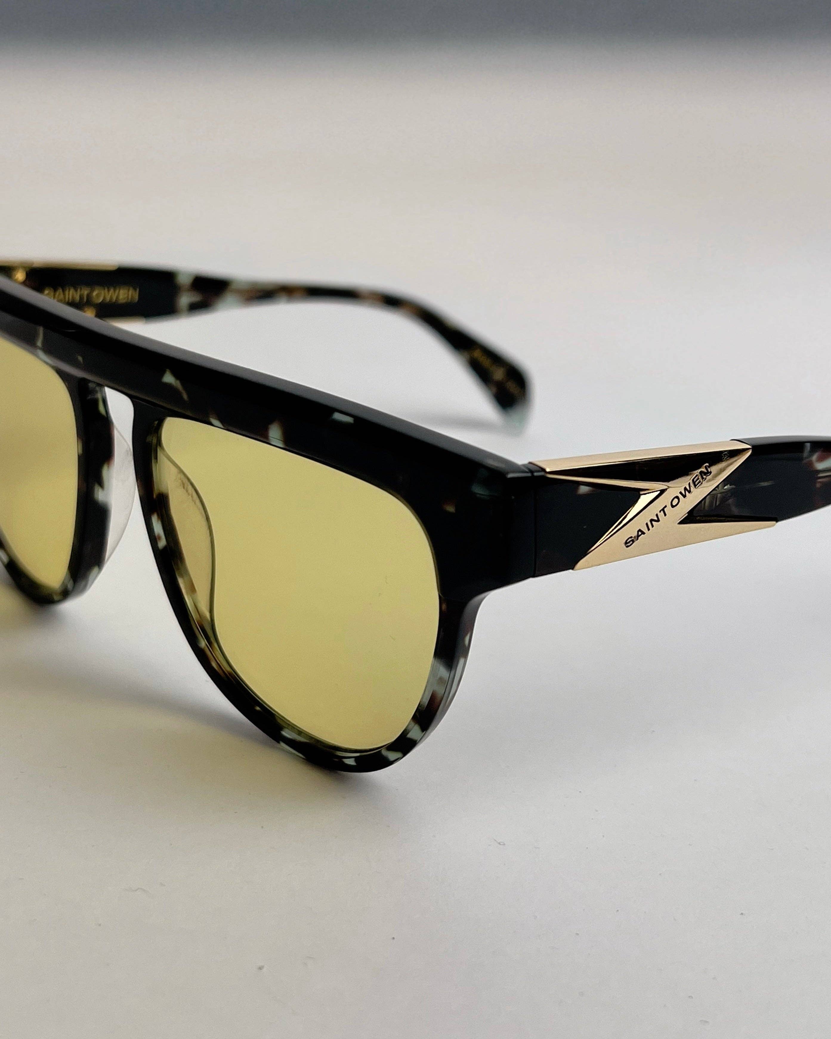 Saint Owen - Wholesale Sunglasses - Unisex - SHEWOLF Black Tortoise | Yellow