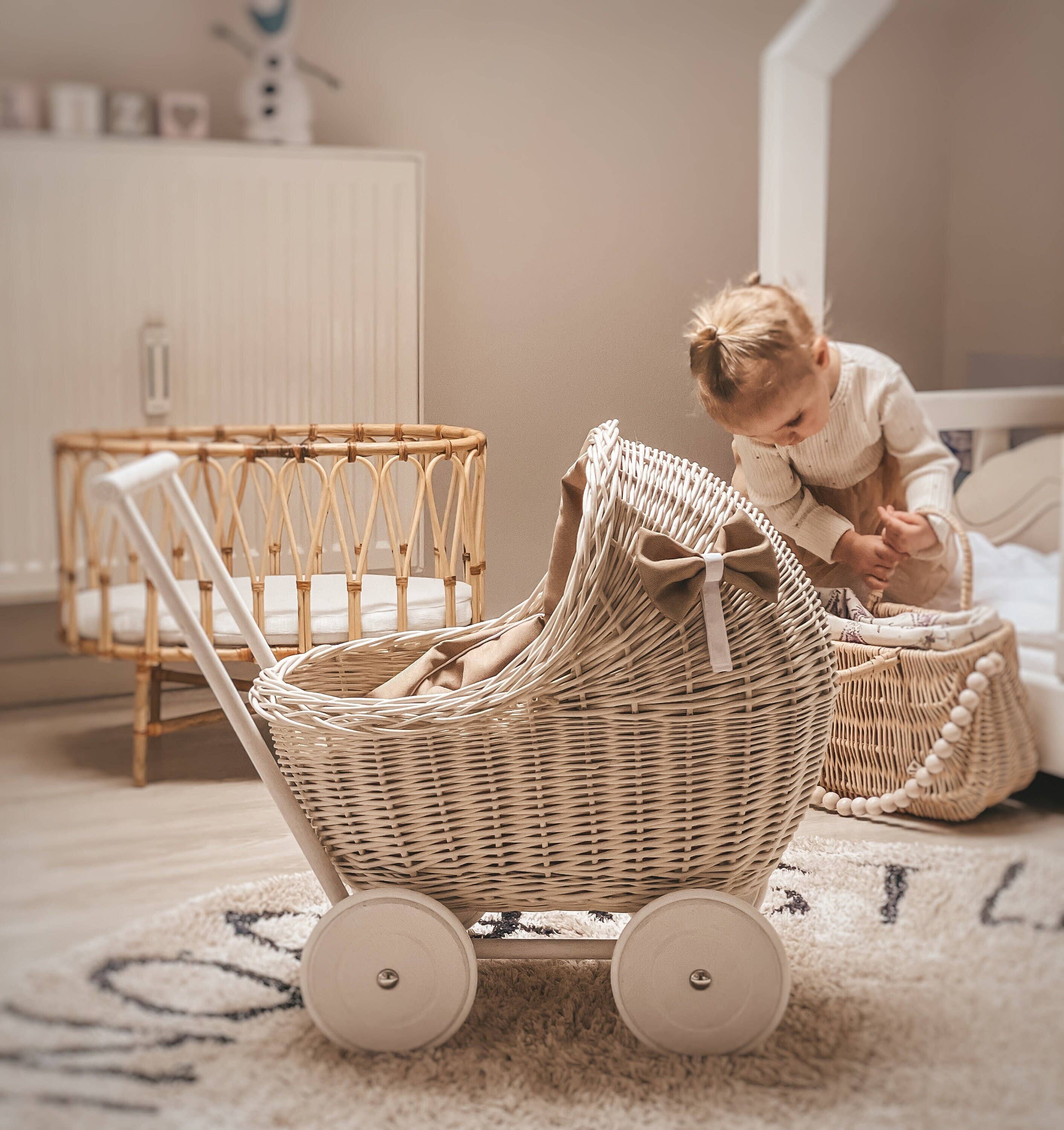 The Wicker Stories - Wholesale Kinderwagen voor poppen - Kinderen - Rieten kinderwagen, rieten poppenwagen7