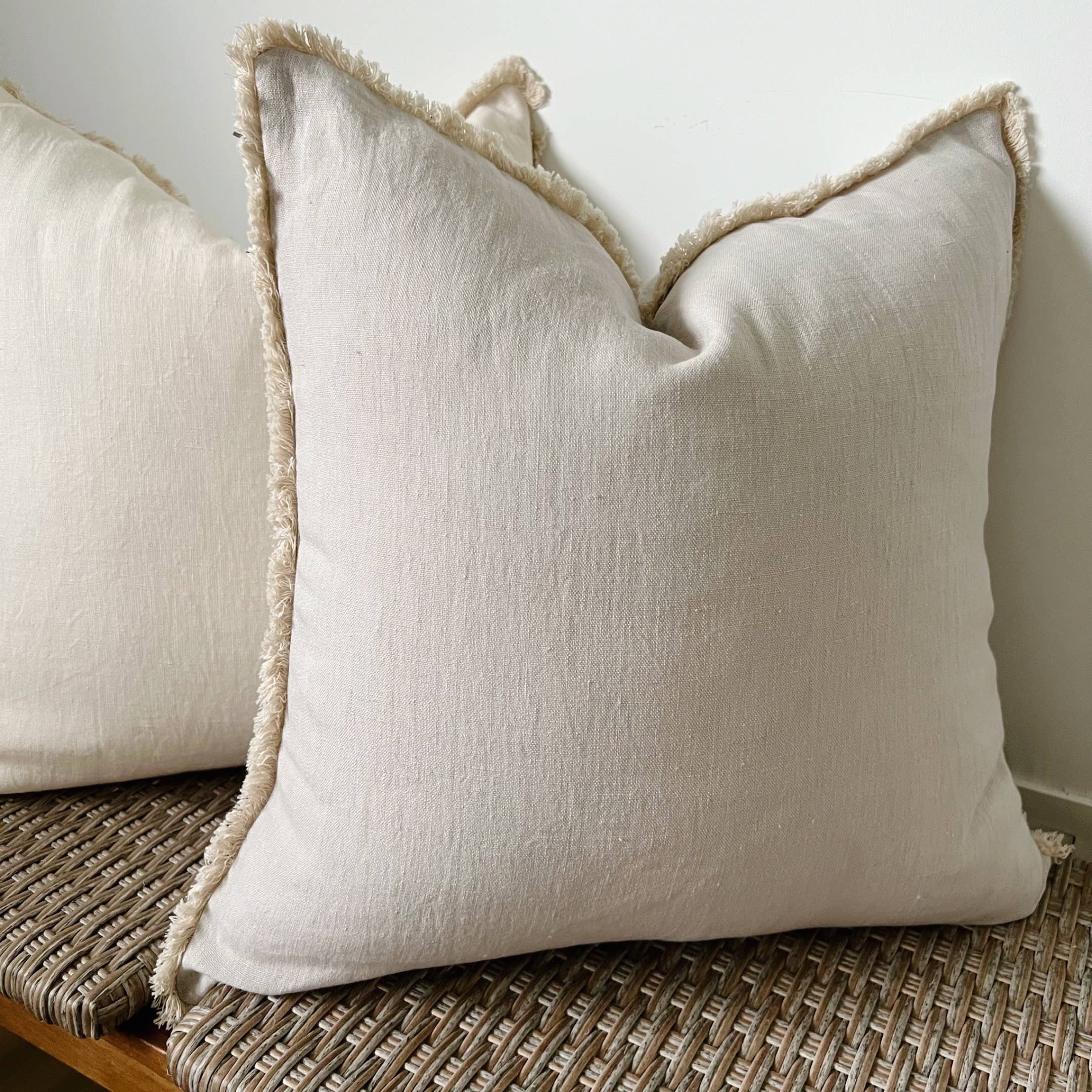 theHOMEmind - Wholesale Throw Pillow Cover - Neutral Linen Pillow Covers16