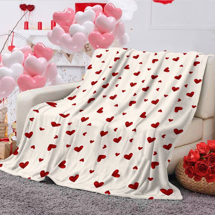 Valentine Flannel Throw Blanket Cozy Heart Print for wholesale by Liffy