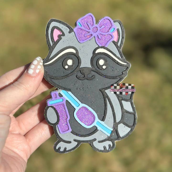 Girly Wasbeer Freshie | Dierenluchtverfrisser voor wholesale door The Freshie Library