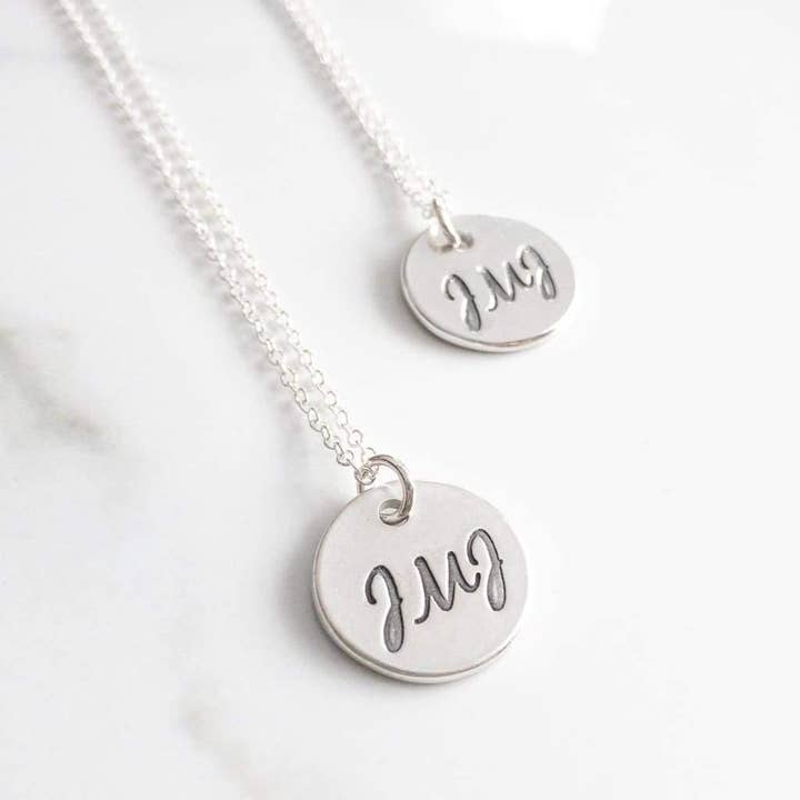 Collier JMJ Disc en argent sterling pour la vente par Sagely Sparrow