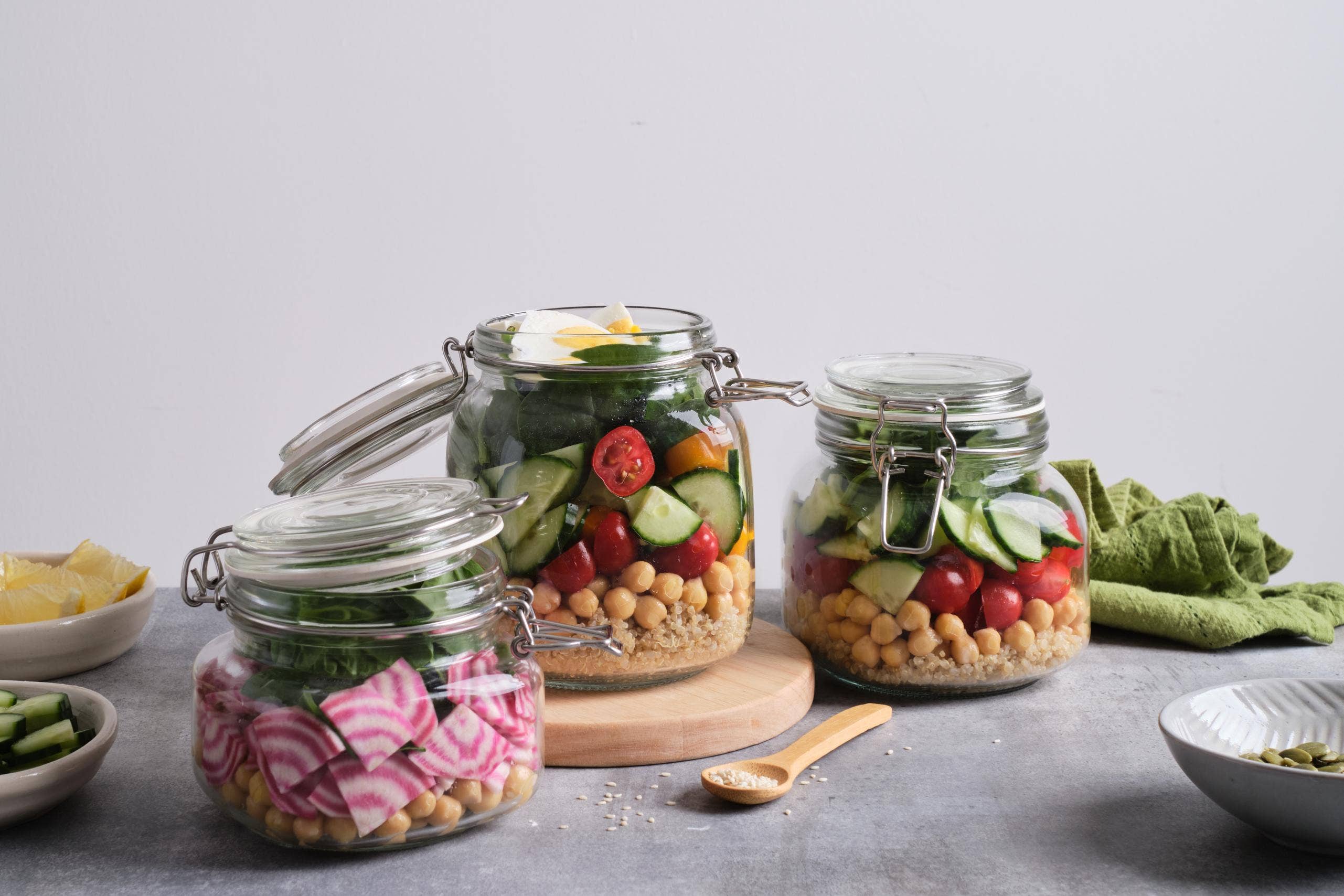 Clear KITCHEN BASICS Cliptop Glass Canister 750ml/25oz for wholesale on Faire4