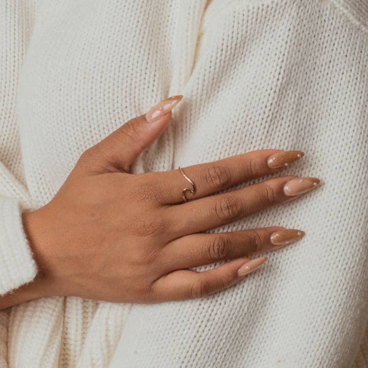 Bague Wave pour la vente par Kolohe