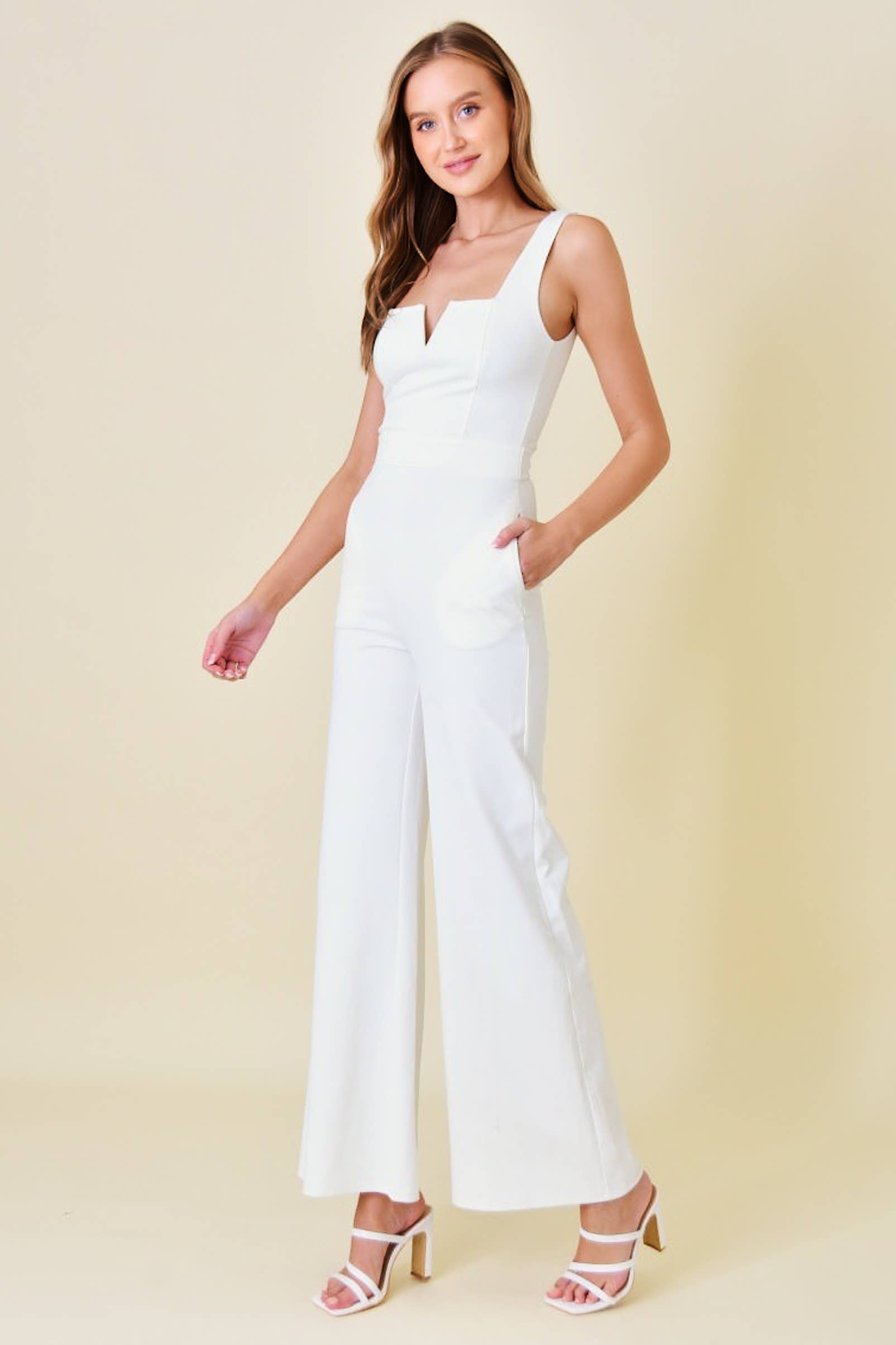 Fore Collection - Wholesale Jumpsuit - Women's - Sleeveless Fitted Jumpsuit With Pockets - PD6148AFOLN1
