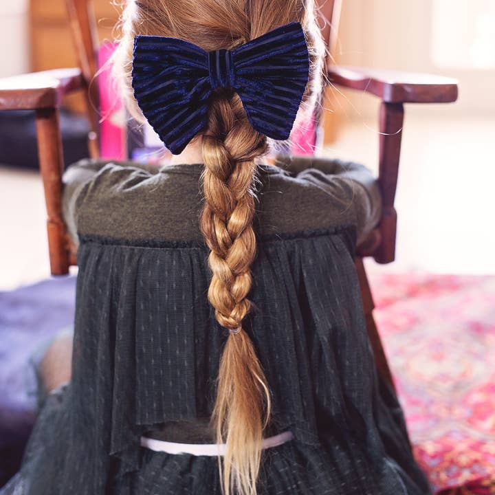 Project 6 NY Kids - Vendita all'ingrosso Fermaglio per capelli - Bambini - Papillon e fermaglio per capelli de La Bella e la Bestia, motivo a righe in velluto blu scuro