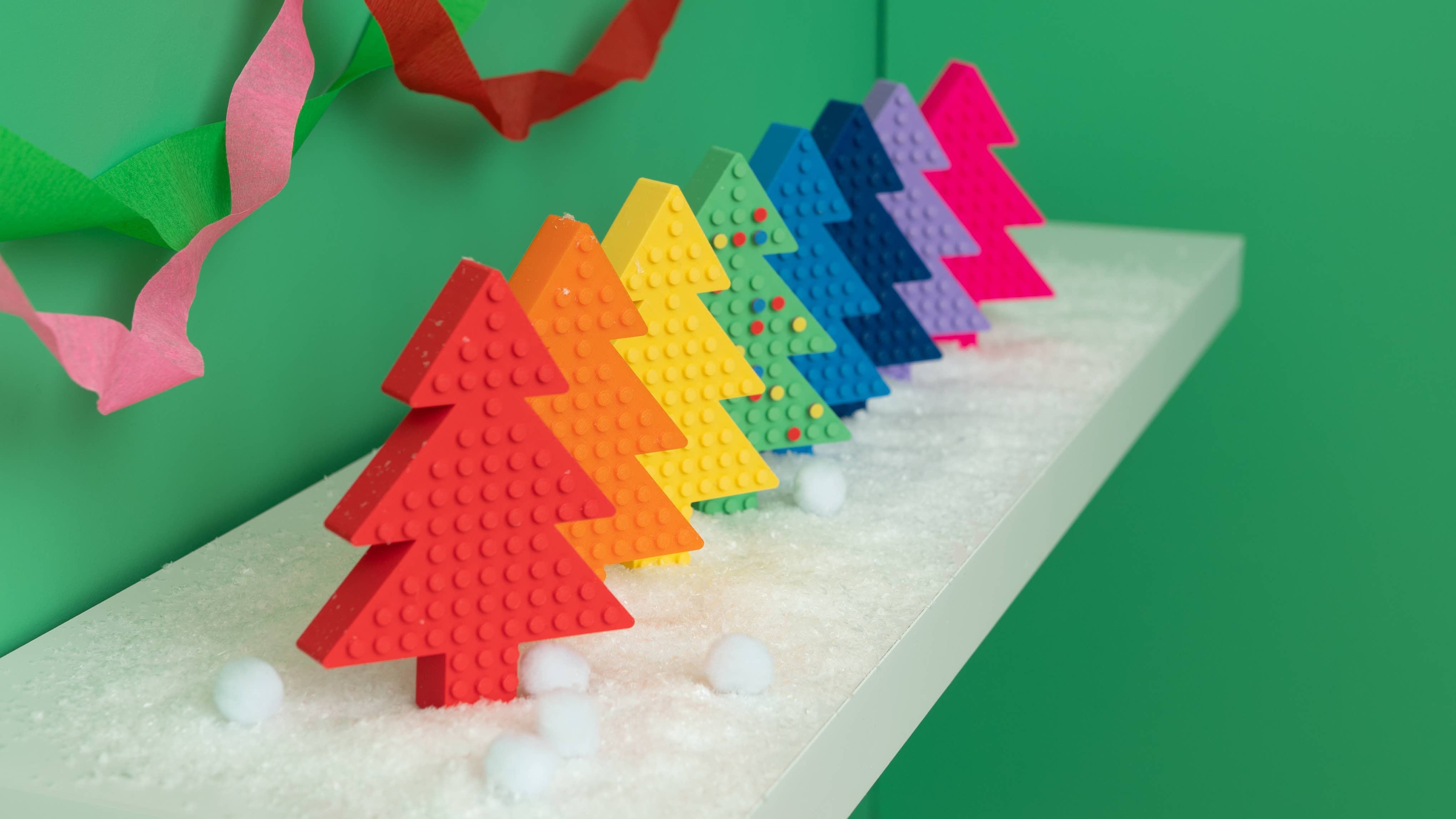 Made Happy Gifts - Wholesale Christmas Decoration - Christmas Tree Ornament | LEGO Compatible Christmas Tree0