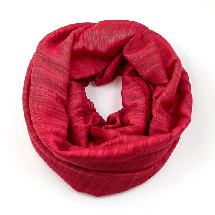 Tørklæde Phuong 19 for engroshandel hos LOOM Fair Trade