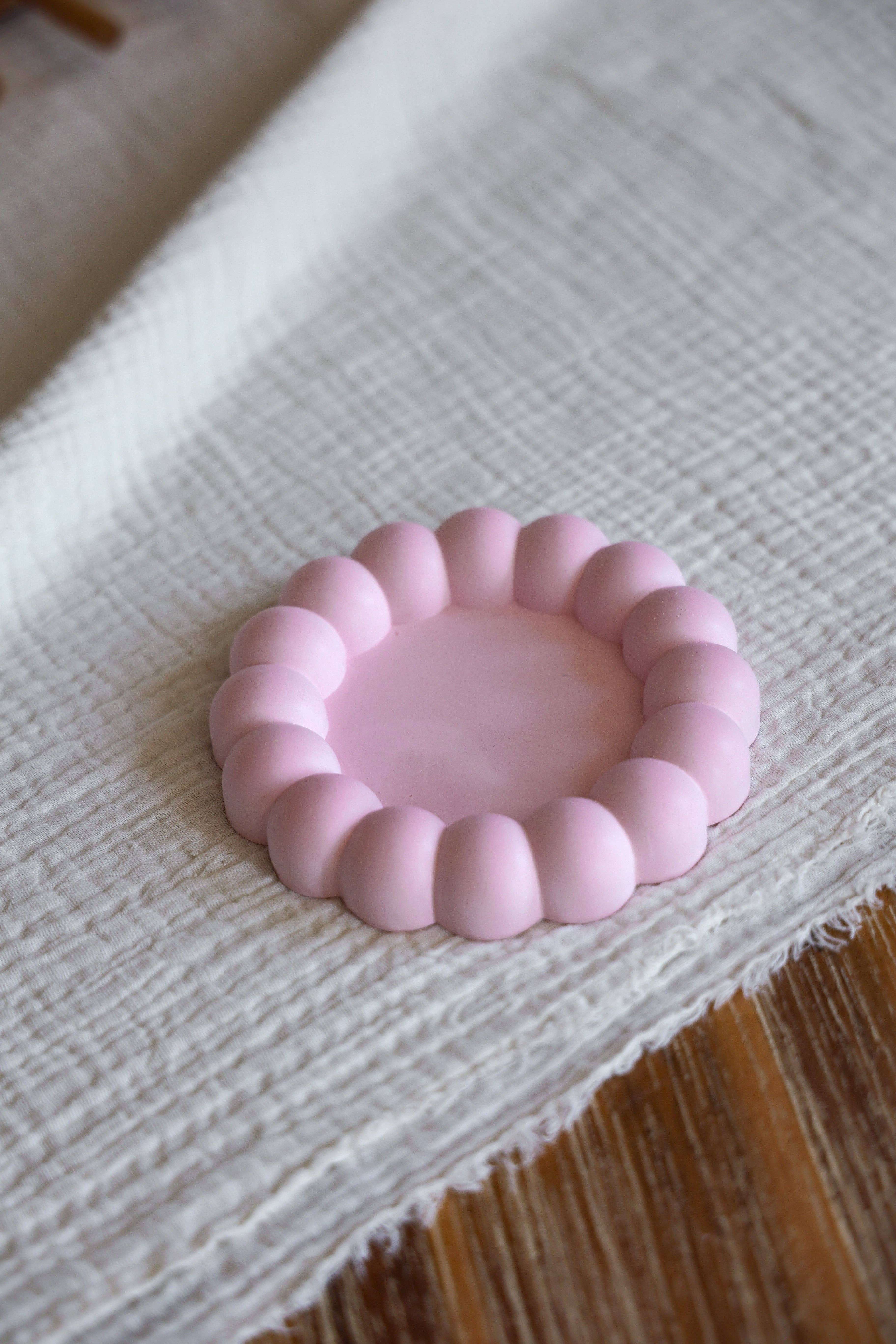 Niki Candle - Vendita all'ingrosso Portagioie - Vassoio rotondo con bordo a bolle - fatto a mano2