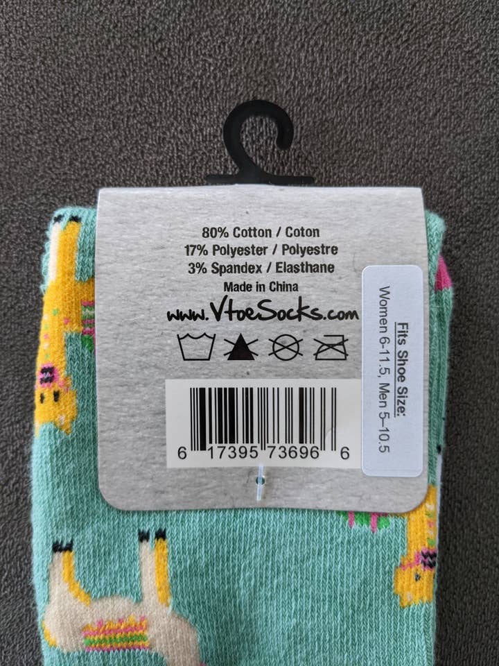V-Toe Socks, Inc - Wholesale Socks - Unisex - V-Toe Split Toe Novelty Socks Llama Green Big Toe Tabi