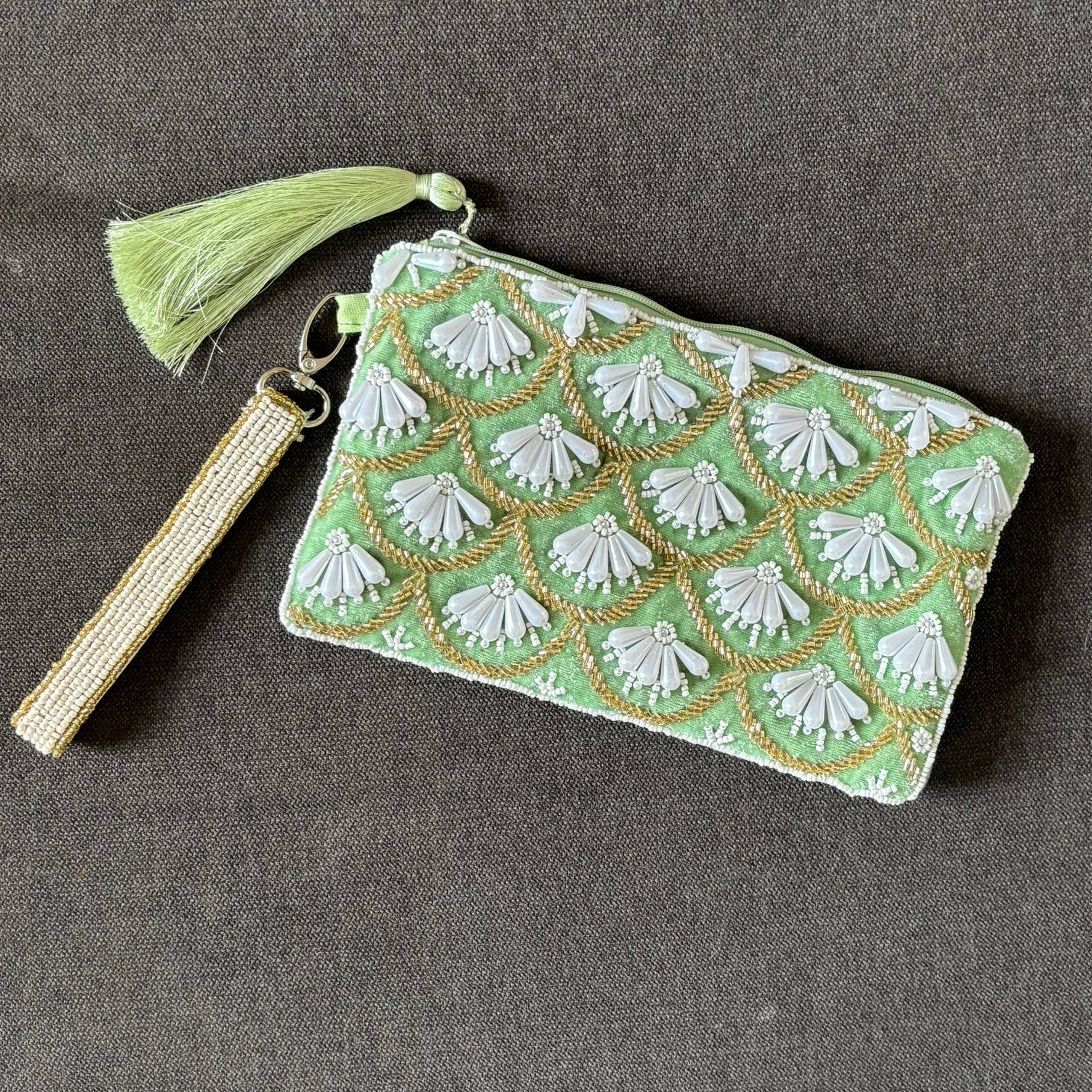 Muno - Wholesale Pouch - Women's - Art Deco Beaded Pouch Medium2