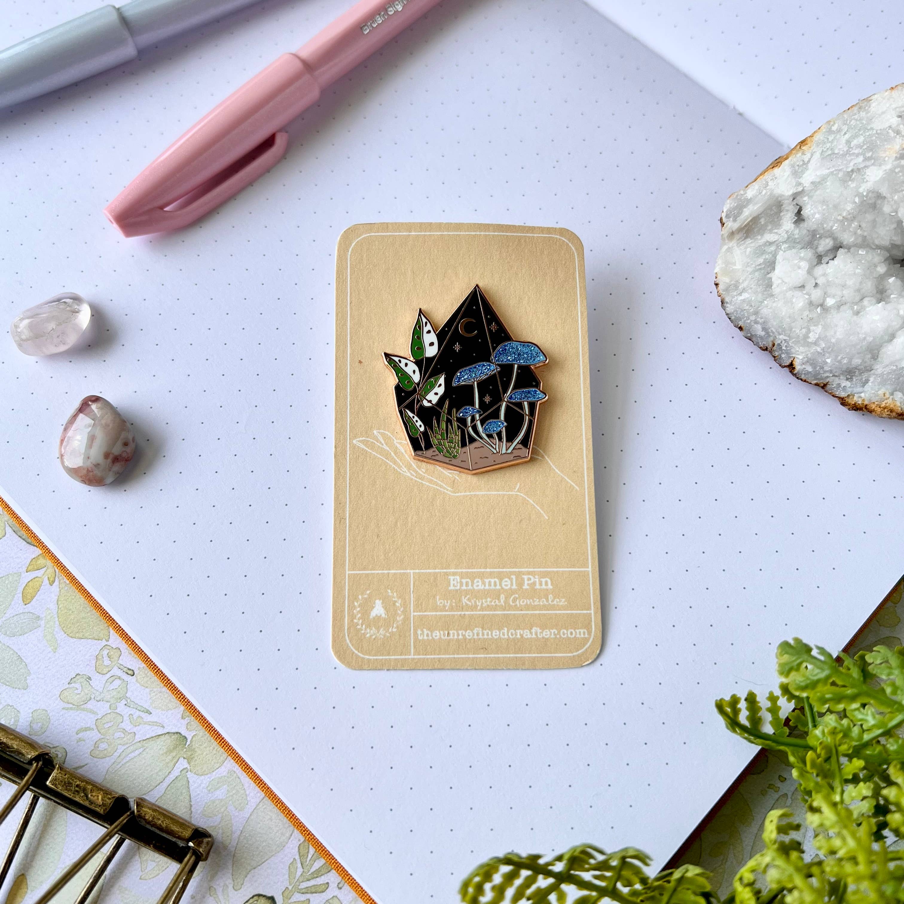 The Unrefined Crafter - Wholesale Lapel Pin/Button - Blue Mushroom Terrarium Enamel Pin2