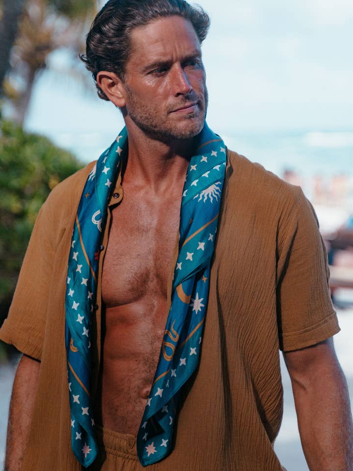 Men's shirt and shorts set for wholesale by Mayense