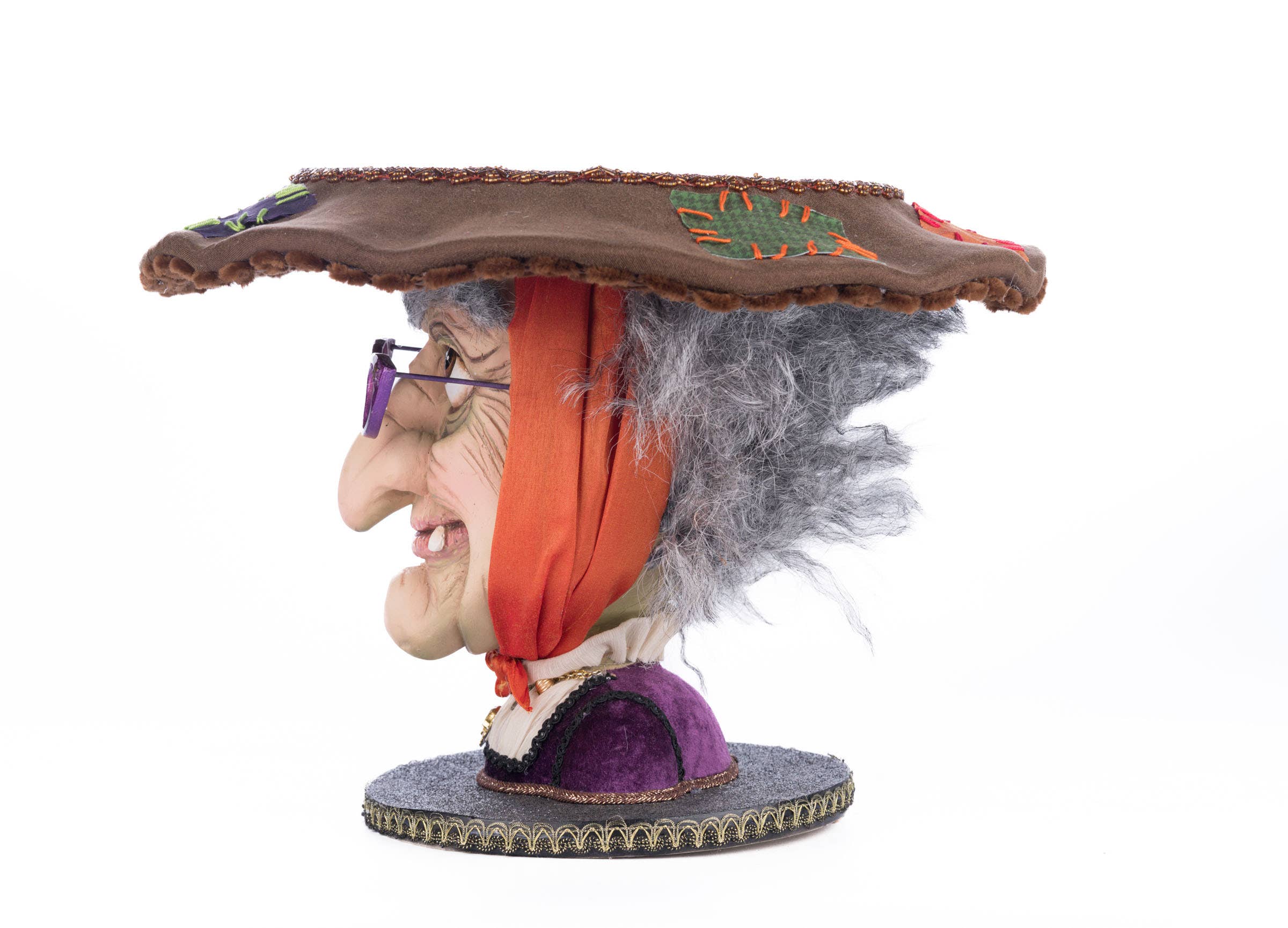 Katherine's Collection - Wholesale Decorative Tabletop Object - Witch Head Cake Plate2