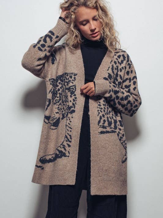 Urban Daizy - Wholesale Cardigan - Women's - Animal Jacquard Long Knit Cardigan1