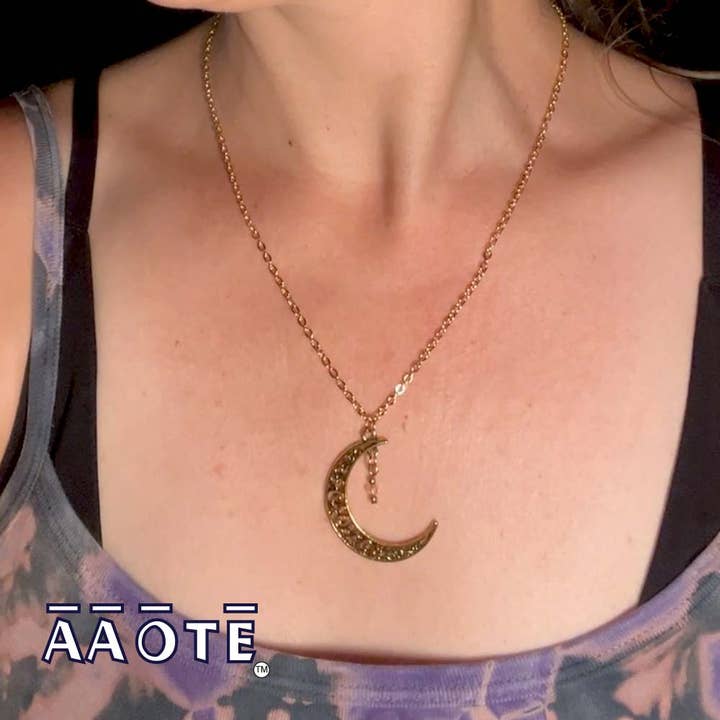 Charm Jewelry Crystal Moon Necklace and Earrings for wholesale by AAOTE