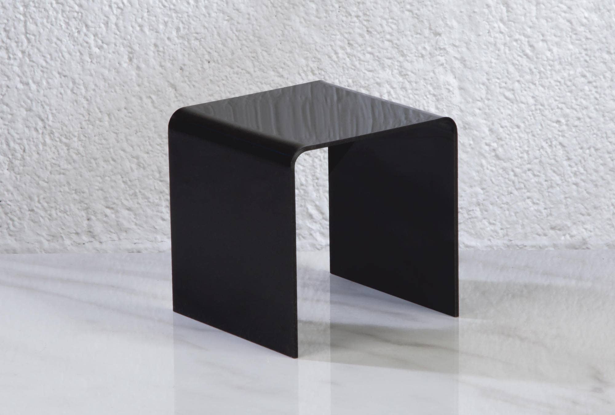 Tripar International - Wholesale Desk Riser - Square Black Acrylic Risers1