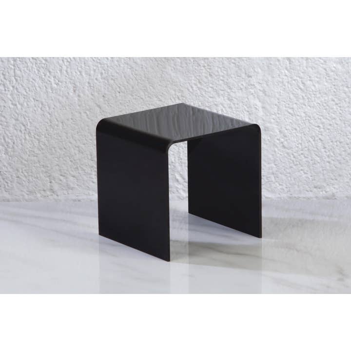 Tripar International - Wholesale Desk riser - Square Black Acrylic Risers1