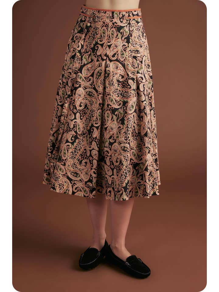 Black Multi Posh Paisley Printed Contrast Binding Top for wholesale on Faire8