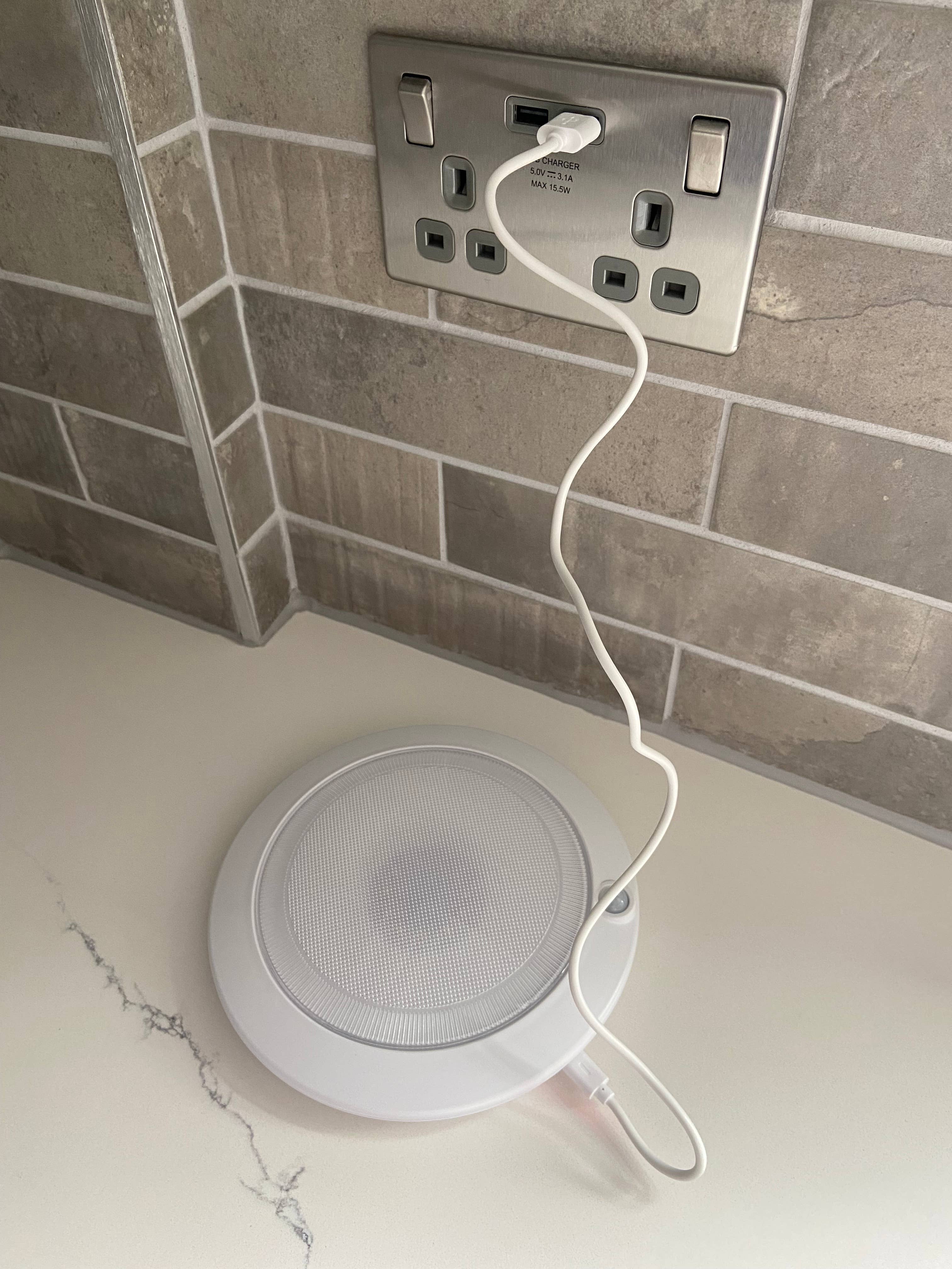 White Omni Large Motion Sensor Wireless LED Light for wholesale on Faire5