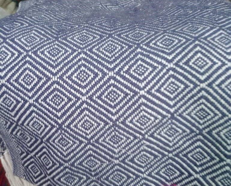 MODA LATINA - Vente Plaids - couvertures de luxe en alpaga - couvertures en laine - couvertures péruviennes7