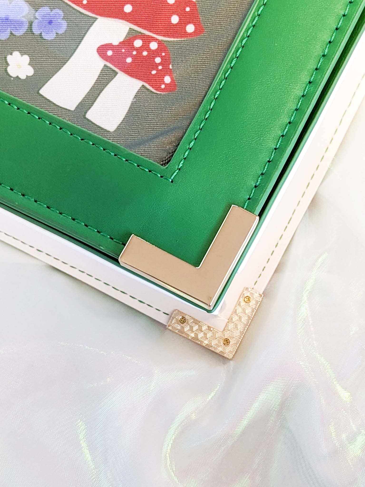 Rainbow Space Unicorn – Engroshandel Messenger bag – Kvinder – Cottagecore grøn boginspireret budbringer- og rygsæk til laptop8