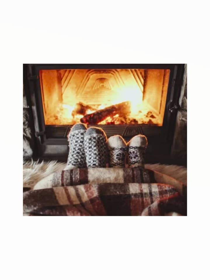 Soy-Blend Wax Melt - Cozy Blanket for wholesale by Bear Den