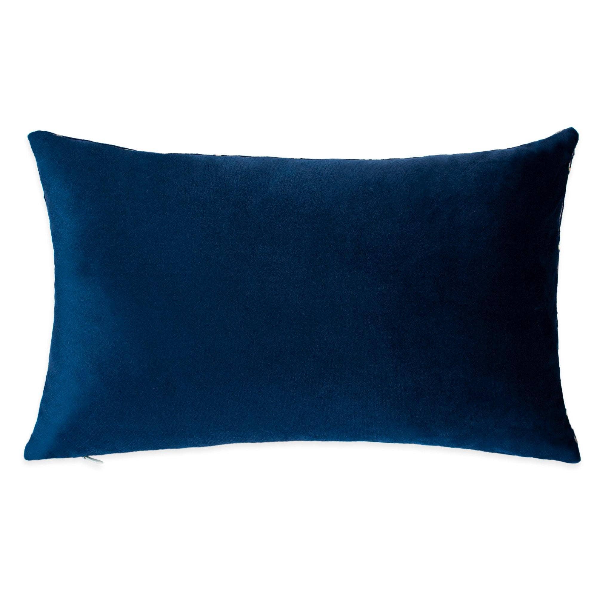 The Pillow Drop – wholesale Throw/decorative pillow – Please Leave By 9 Needlepoint Cushion1