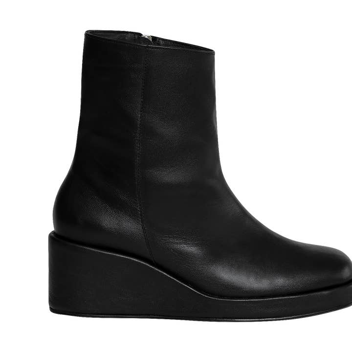 The Marilyn Boot: Black for wholesale by LAURICE FOX