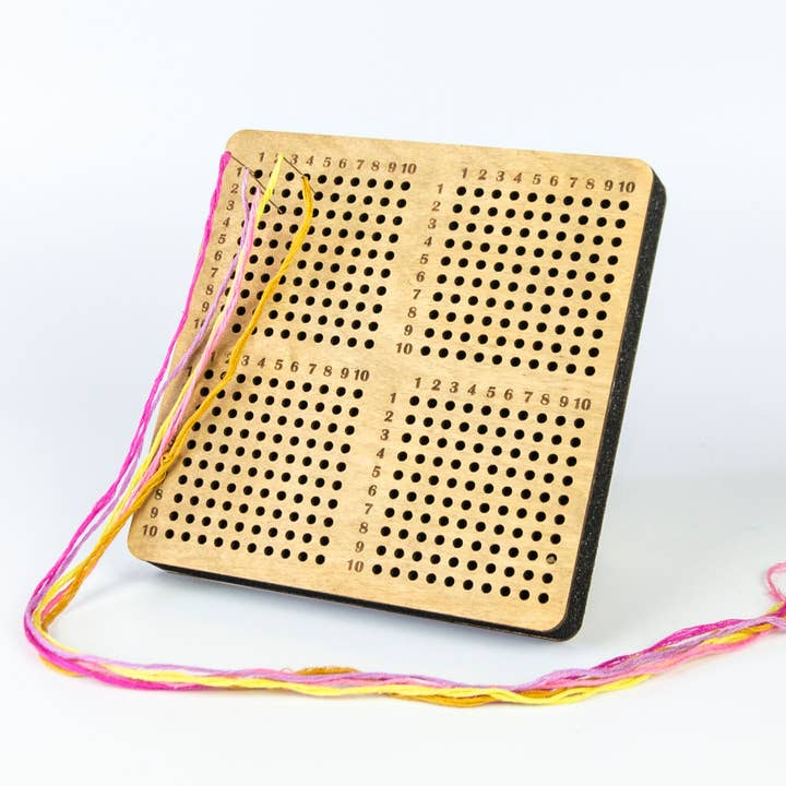 Organizer with holes for needles and embroidery organization - OG-093 for wholesale by Embroidery craft