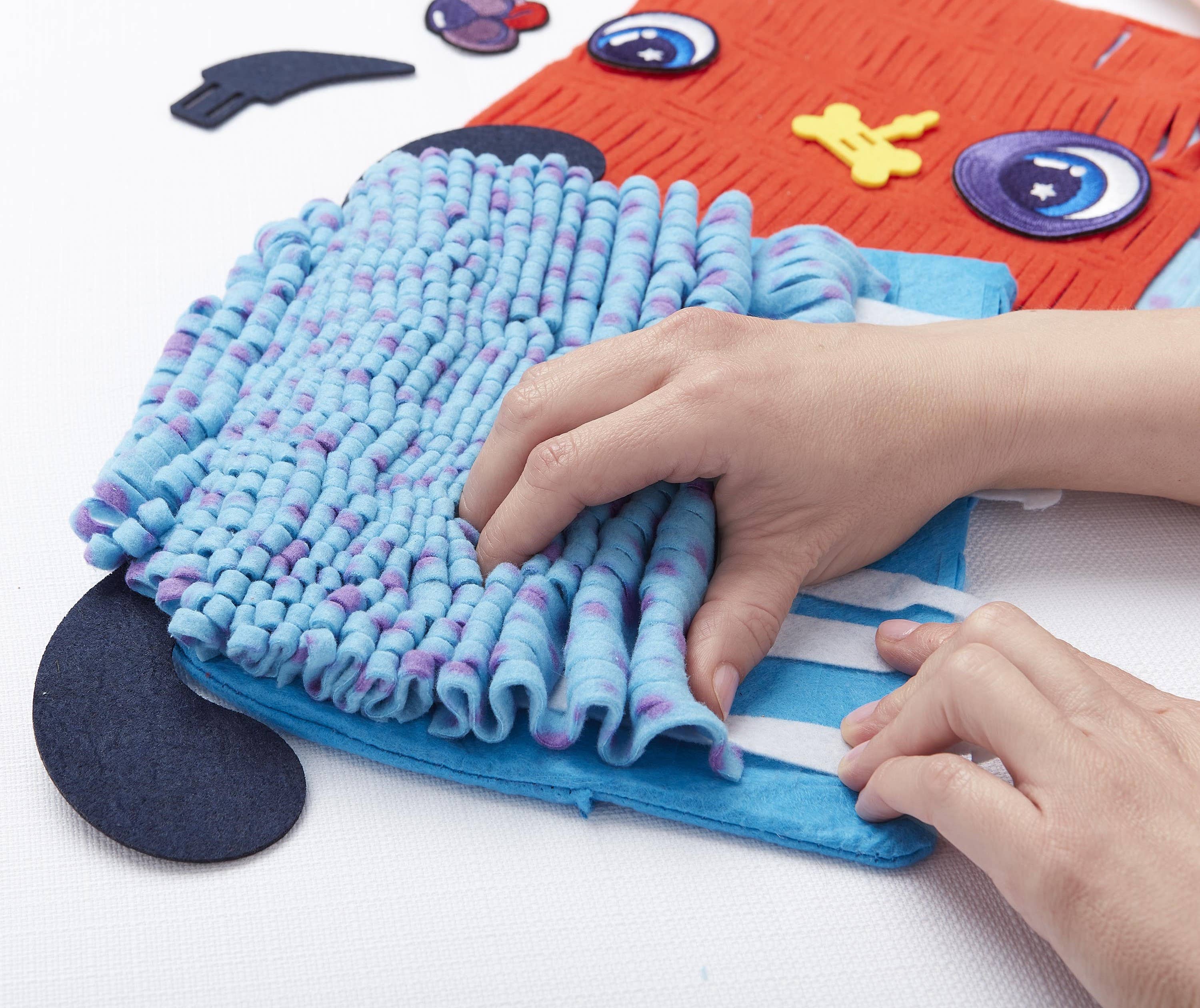 Bright Stripes - Wholesale DIY Craft Kit - Kids - Magic Scrunch Pillow- Puppy1