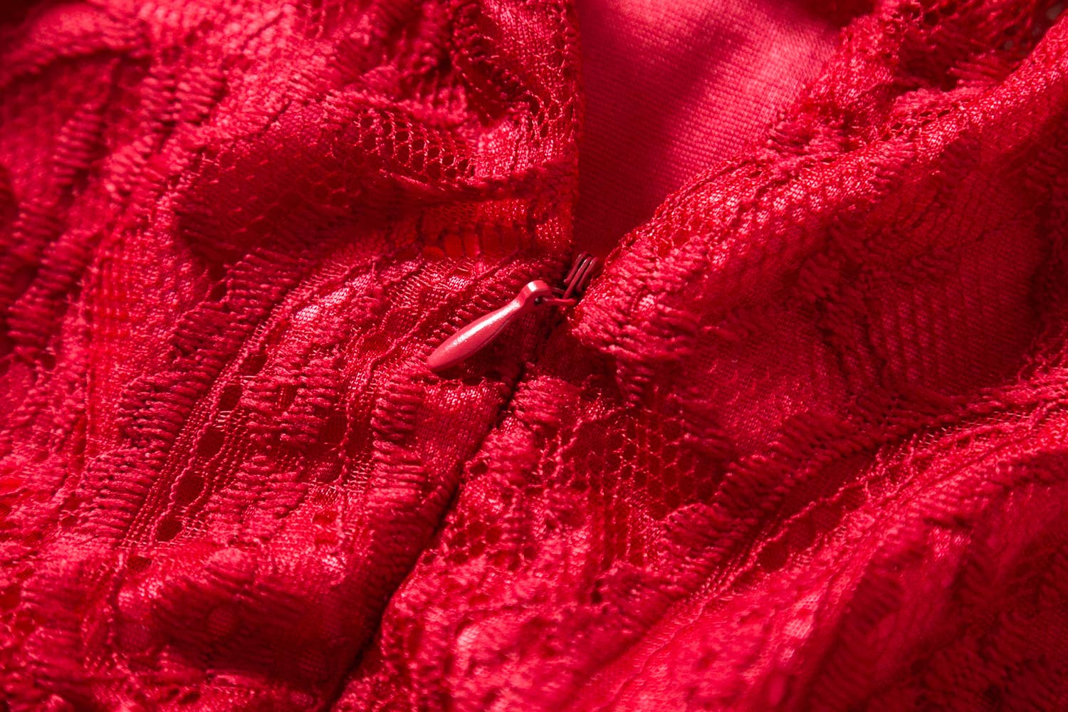 Fennco Styles - Venta al por mayor Vestido - Niños - Vestido vintage rojo de encaje con mangas 3/4 para niña en corte en A7