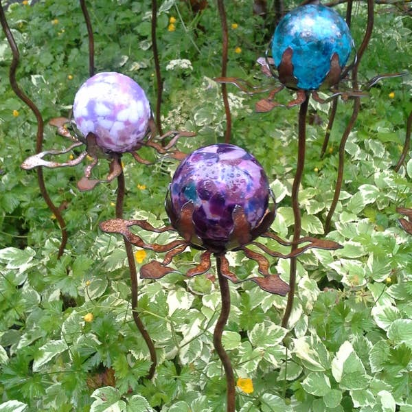 Winfield Designs ~ Metal Art - Wholesale Garden/Lawn Stake - Glass Ball Stake - Garden Stake ONLY