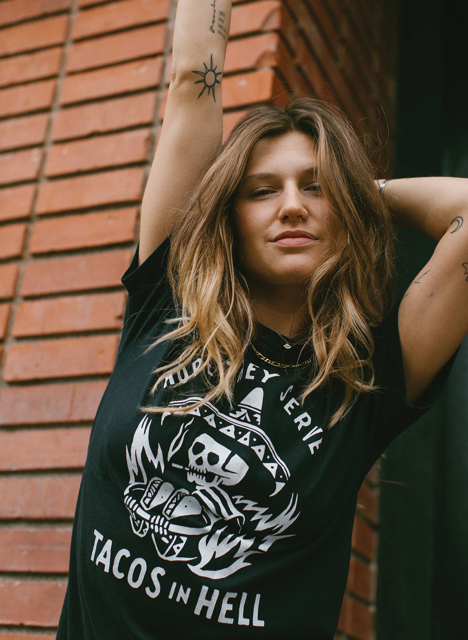 Pyknic – T-shirt estampada - Mulher por atacado – Espero que sirvam tacos na Hell Vintage Western Tee Adultos7