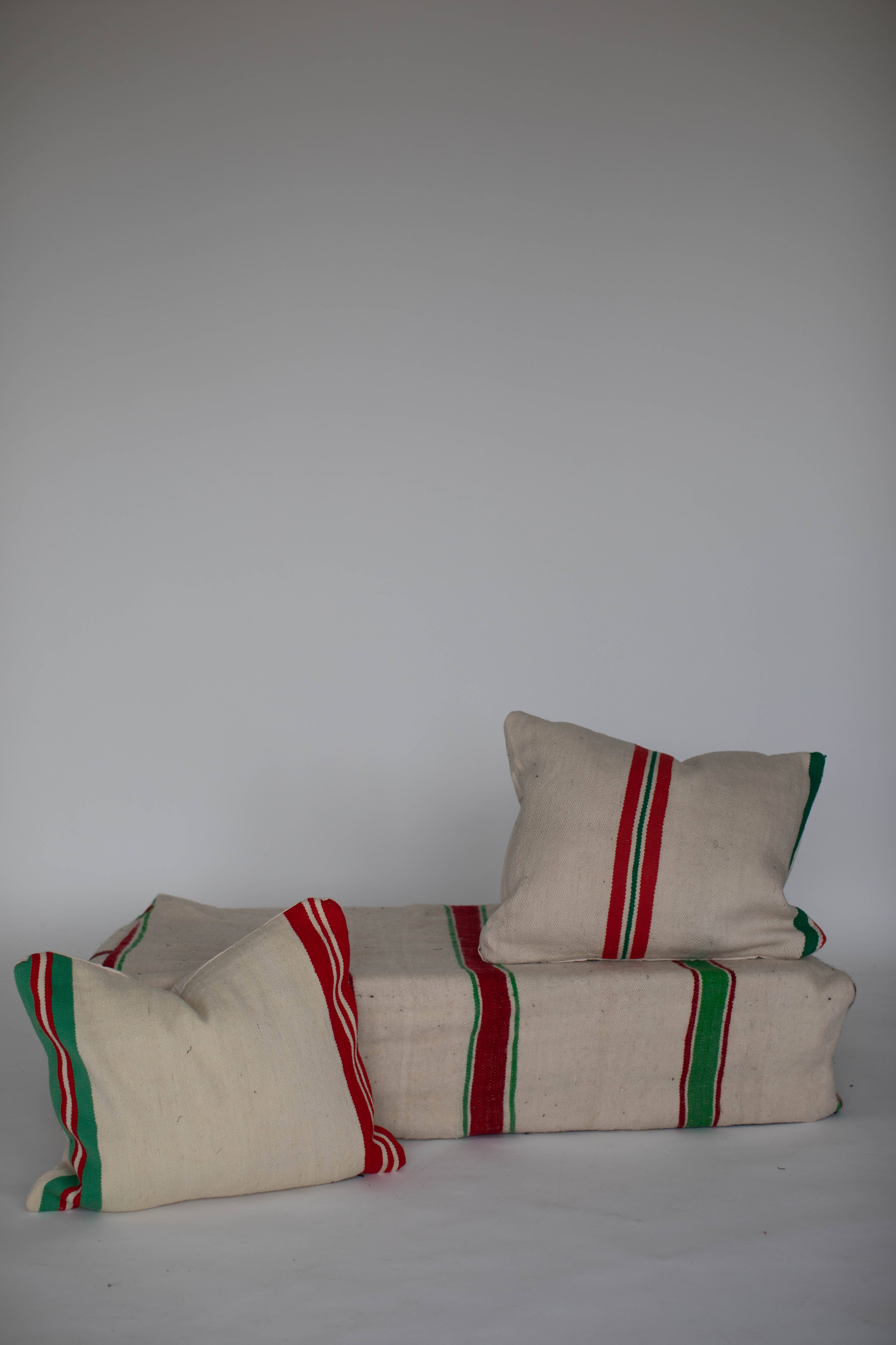 Voyage - Vente Housse de coussin - Housses de coussins marocains rayés9