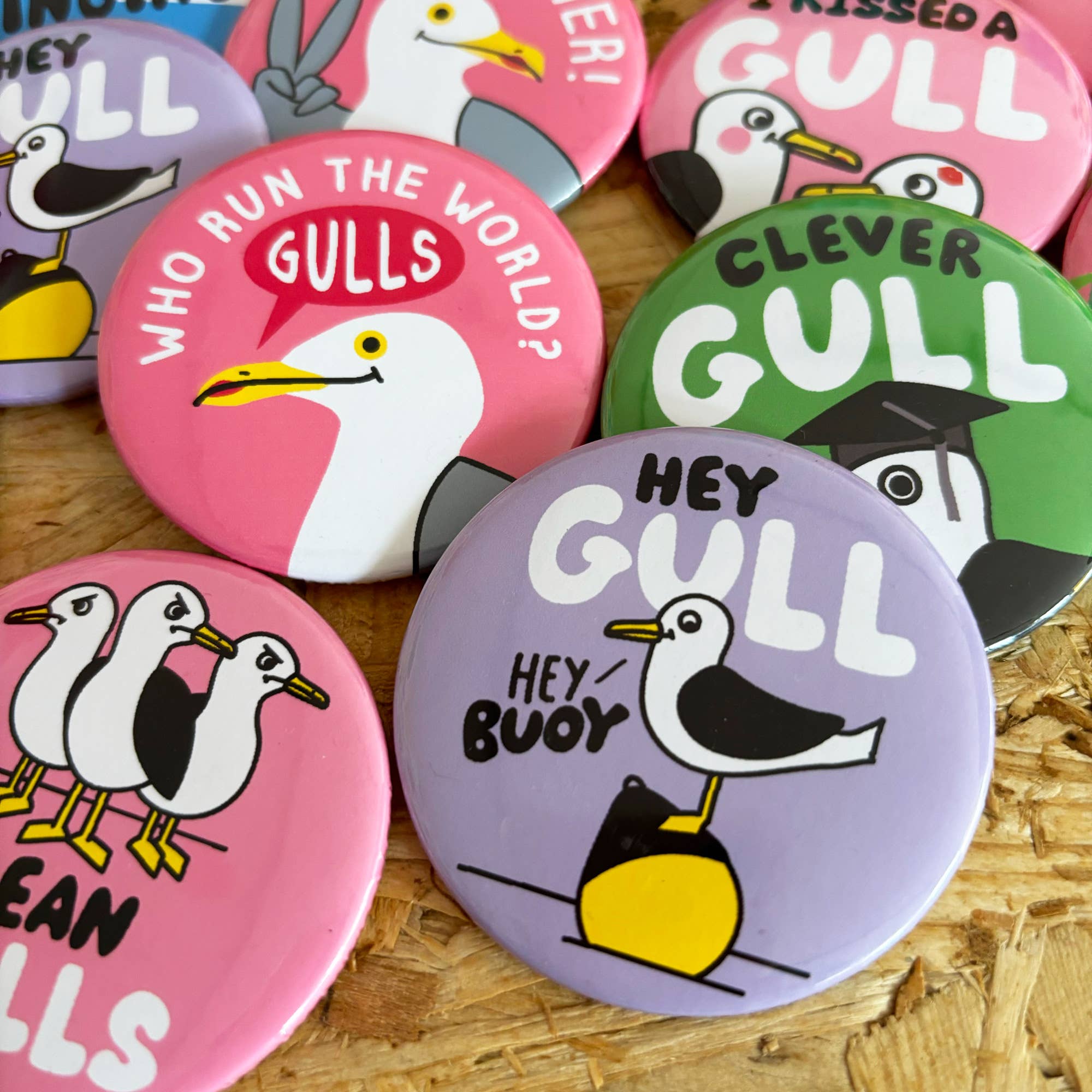 hello DODO – wholesale Lapel pin/button – Big Bestseller Seagull Badge Mixture by hello DODO3