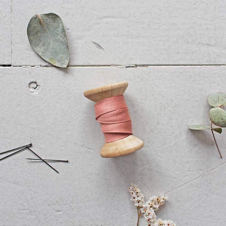 BIAS - Crepe Melba for wholesale by Atelier Brunette - Fabrics & Sewing Patterns Shop