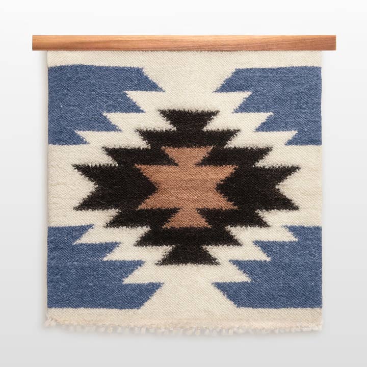 Wandbehang aus Wolle mit Zirka (Stern) für den Großhandel von Hustle & Blush