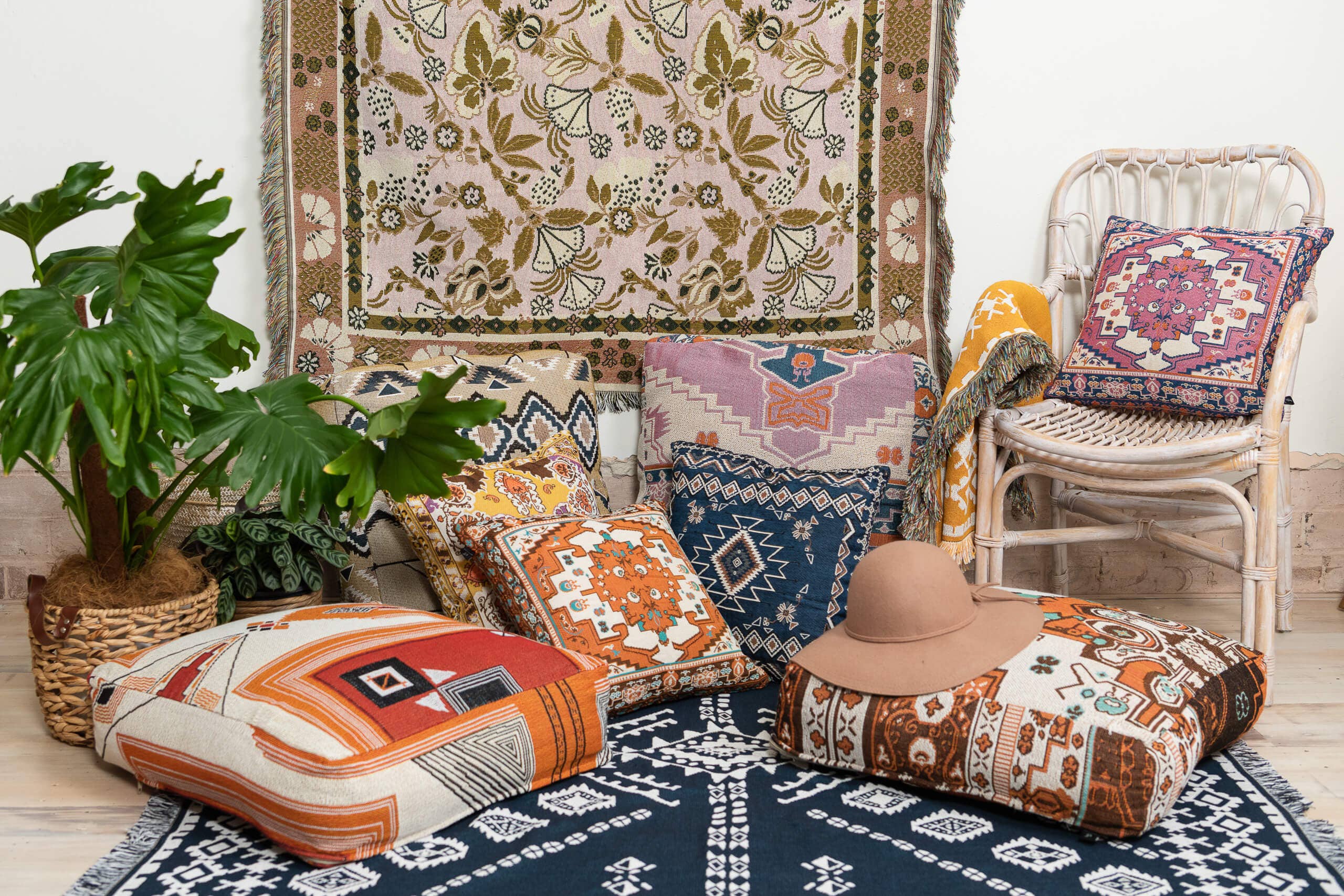 HENDEER - Wholesale Picnic Blanket - 'Eleanor Rigby' Woven Picnic Rug/Throw15