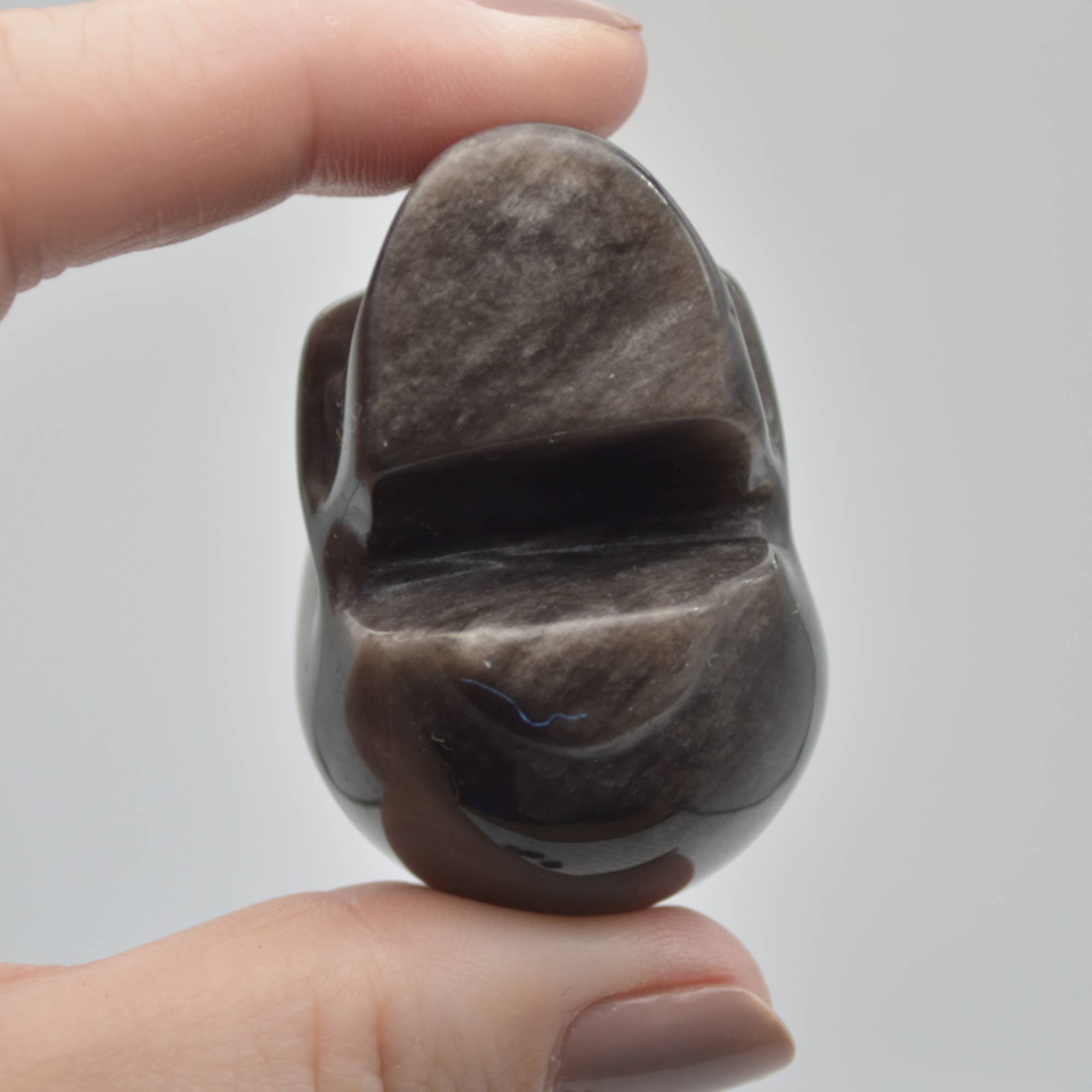 Zwart Zilveren Glans Obsidiaan Gesneden Schedelhoofd - 3,5 cm - 1 Stuk #01 voor groothandel op Faire8