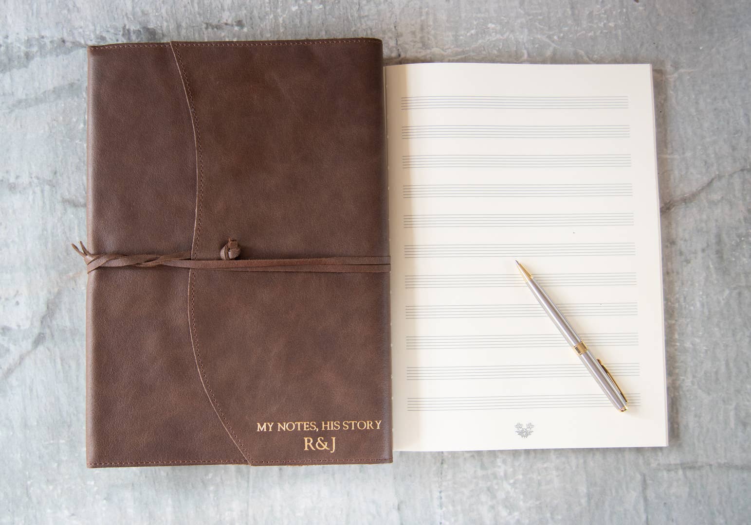 Creatico – Großhandel Tagebuch – Leatherkind Capri Notizbuch, A4, nachfüllbar, Geschenkset mit Stift40