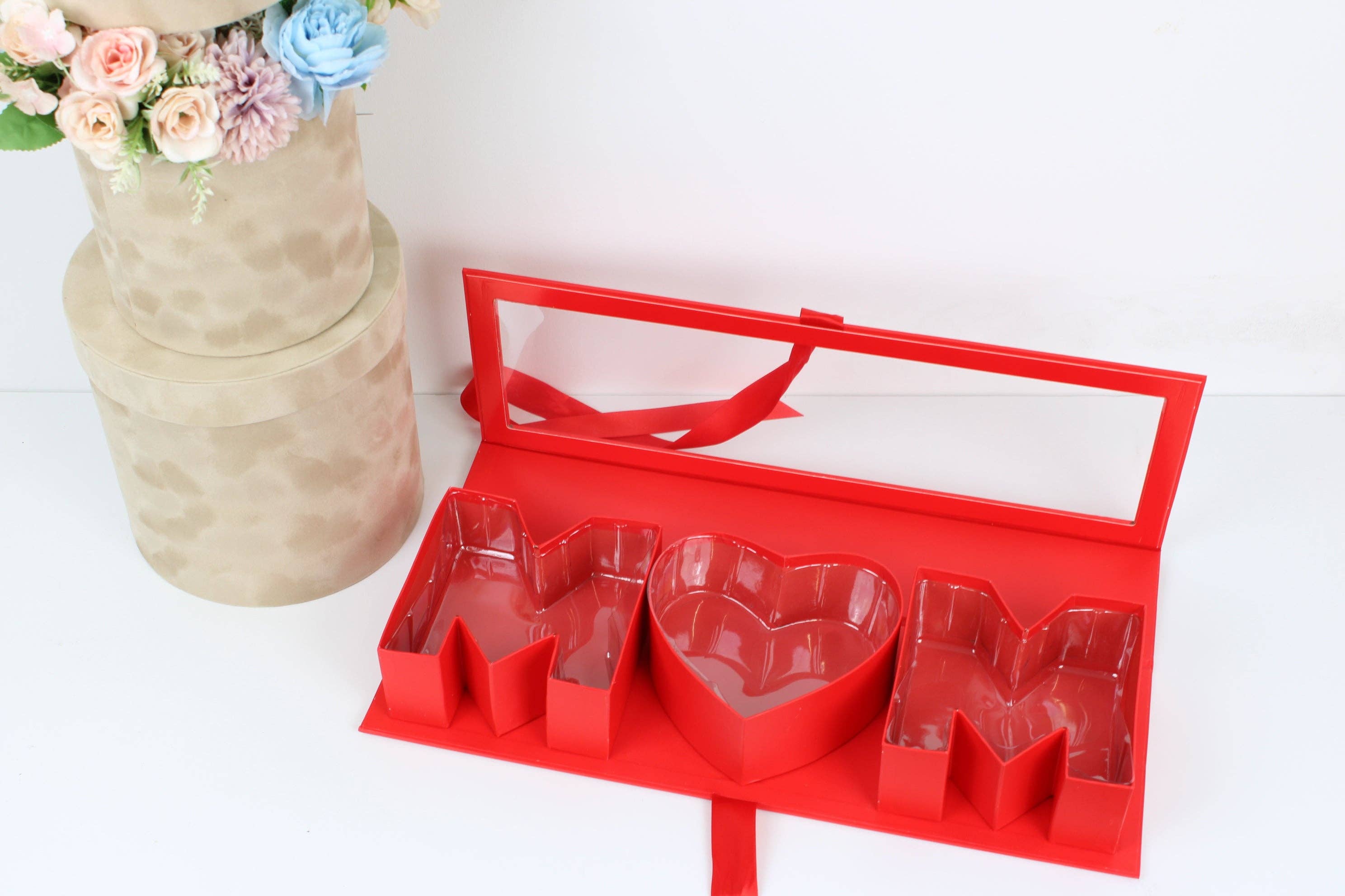 Elegant Design Supply – wholesale Presentbox – MOM fyllbar blomlåda med klar PVC-topp, plastfoder och satinband12