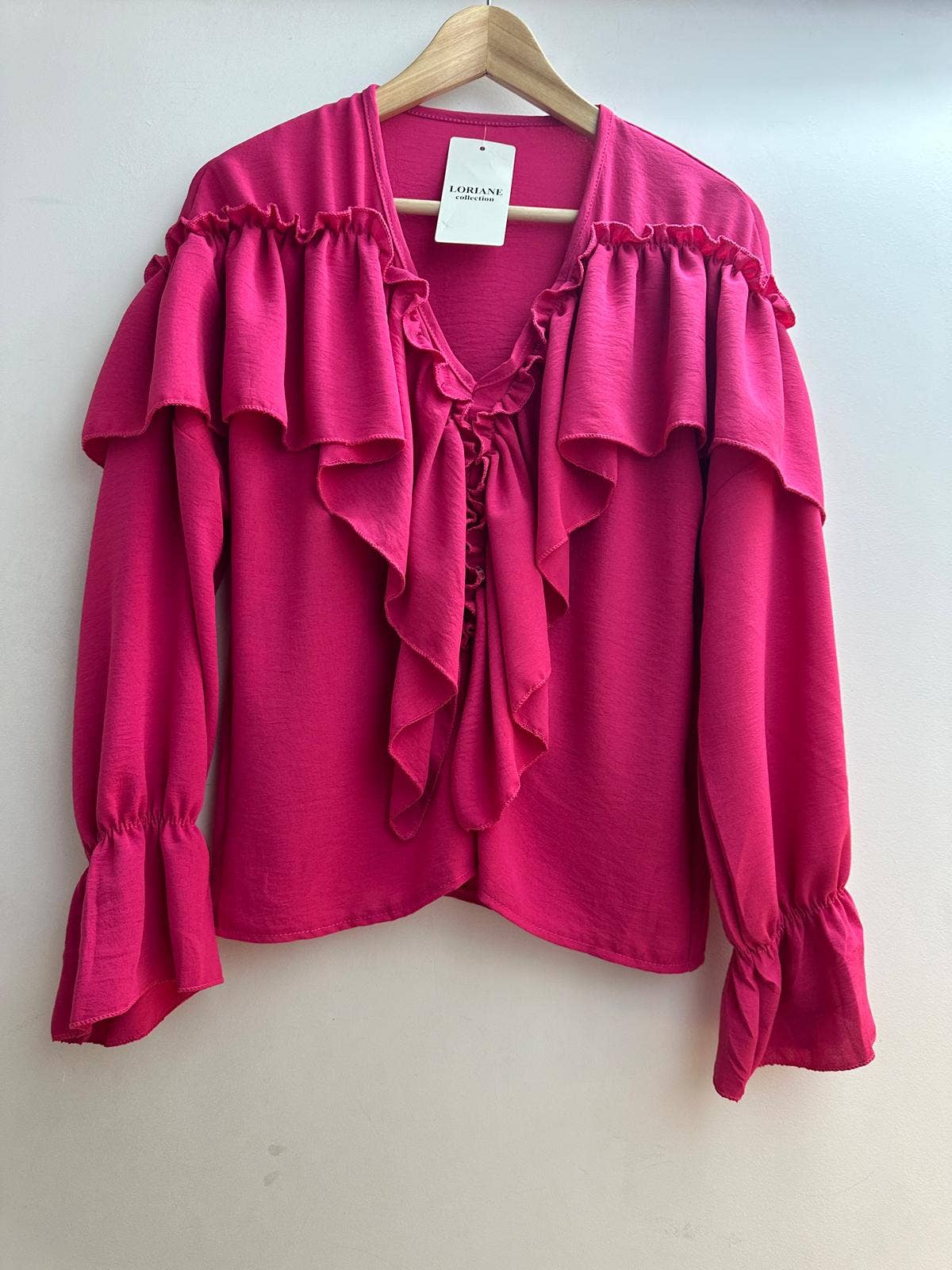 LORIANE - Wholesale Shirt - Women's - 9735U Plain blouse with ruffle2