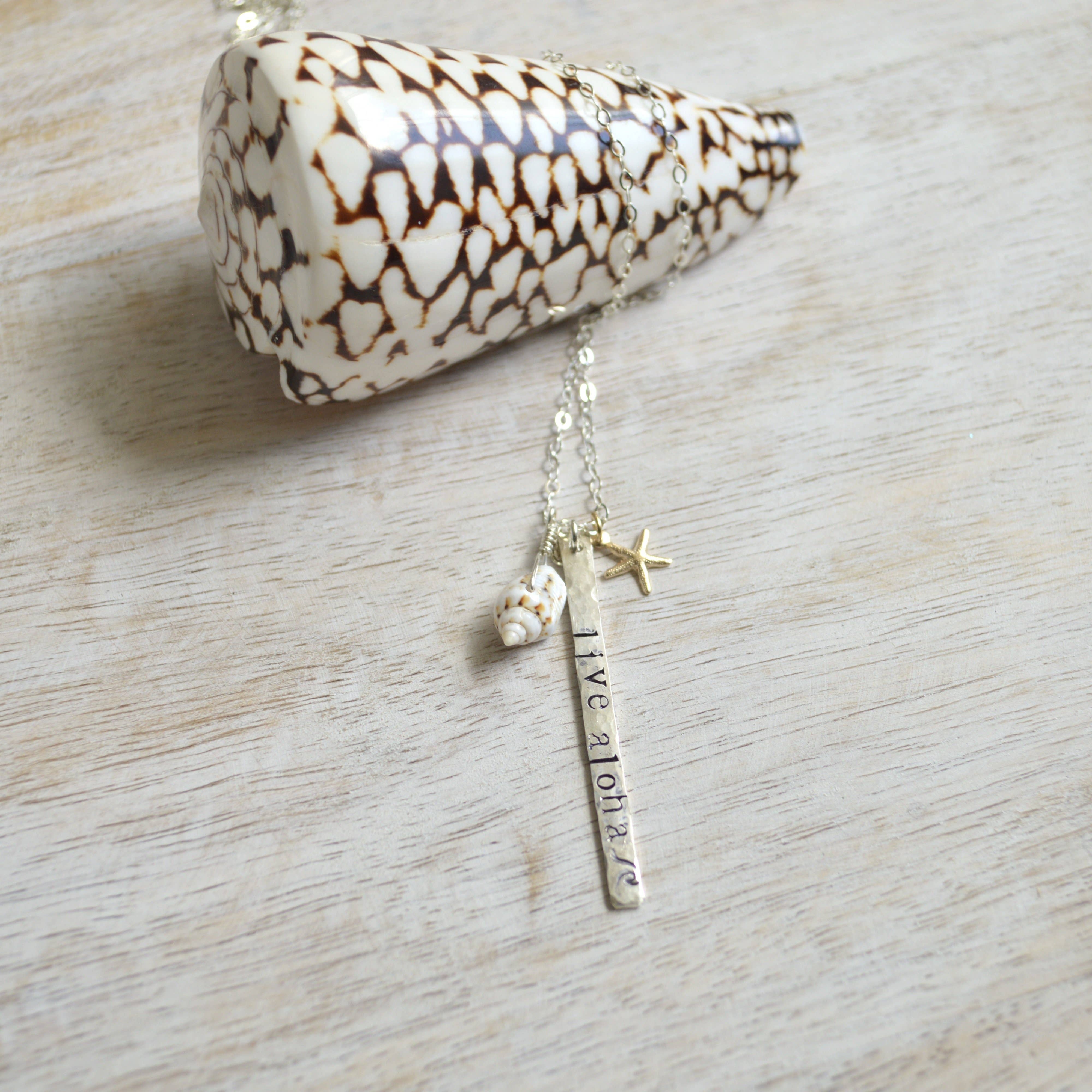 Salty But Sweet – Engroshandel Halskæde med vedhæng – Live Aloha lodret Bar halskæde6